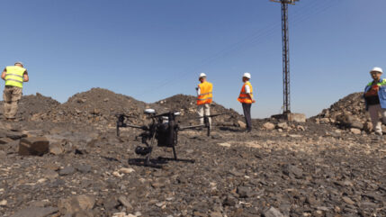 Mapeamento aéreo com drones para cálculo de volumes em mineração